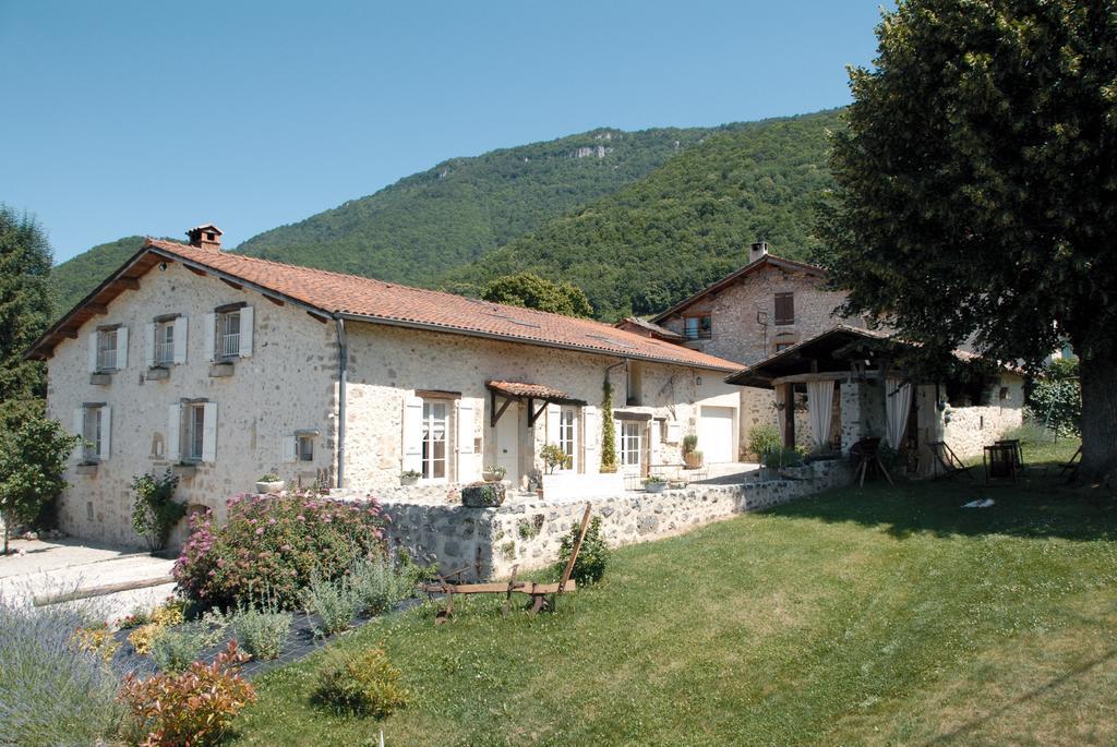 Bed and Breakfast L'Estapade Des Tourelons Saint-Jean-en-Royans Zewnętrze zdjęcie