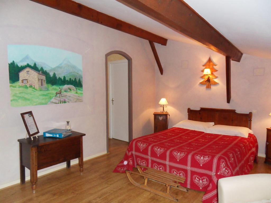 Bed and Breakfast L'Estapade Des Tourelons Saint-Jean-en-Royans Pokój zdjęcie
