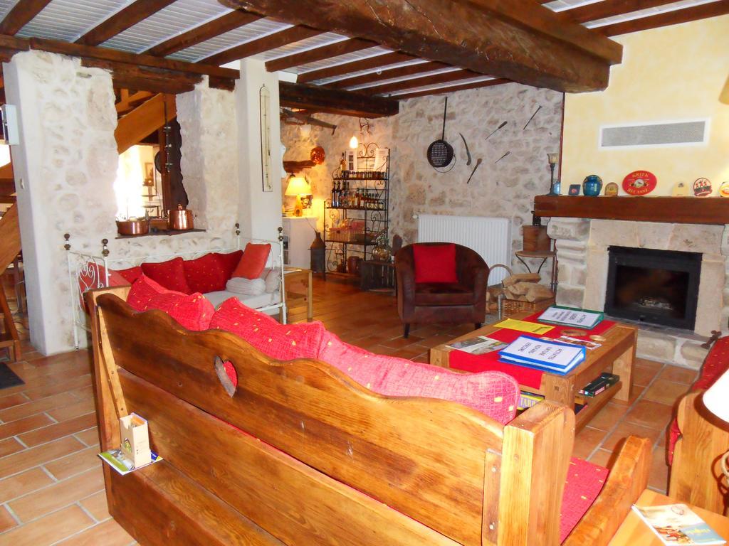 Bed and Breakfast L'Estapade Des Tourelons Saint-Jean-en-Royans Zewnętrze zdjęcie