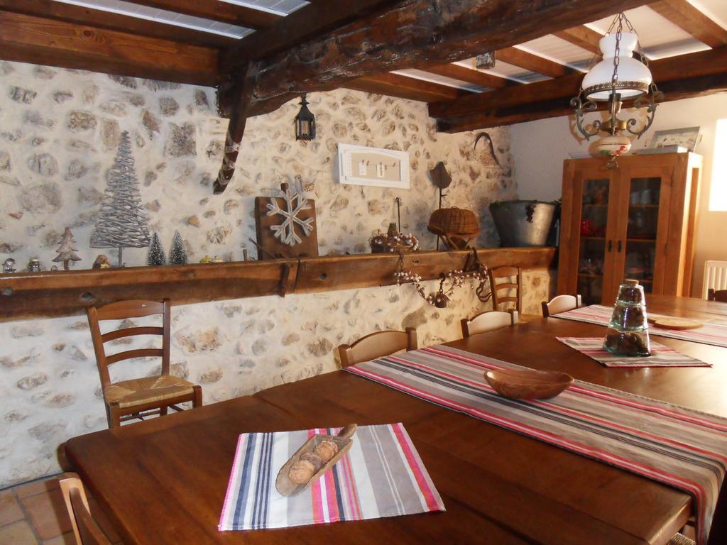 Bed and Breakfast L'Estapade Des Tourelons Saint-Jean-en-Royans Zewnętrze zdjęcie